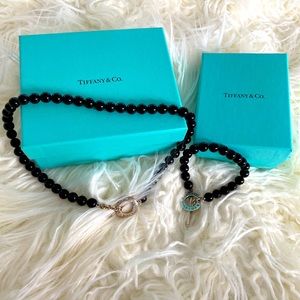 Black pearl Tiffany necklace
